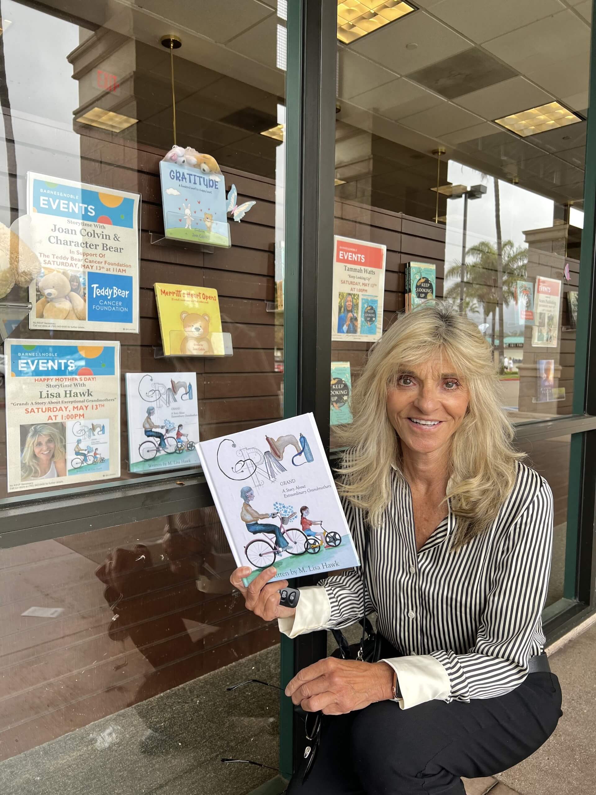 Story Time Reading by Lisa Hawk at Barnes & Noble in Encinitas, CA